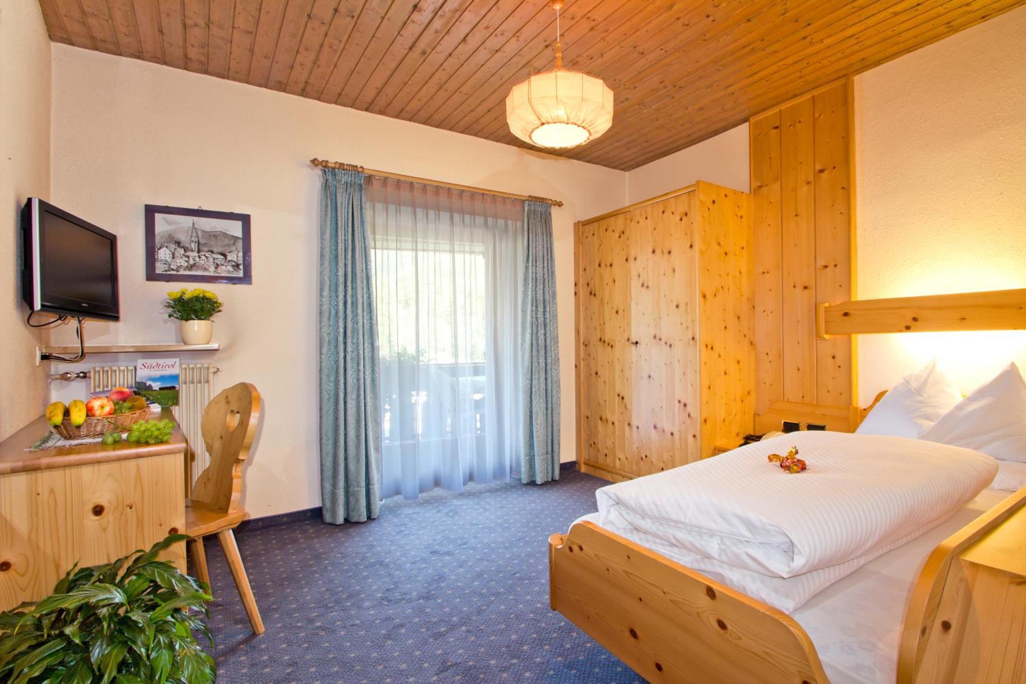 Hotel B&B Gasthof Zur Linde Rio di Pusteria Pokój zdjęcie